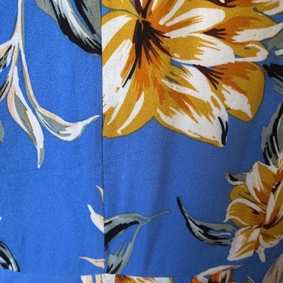 French Connection Claribel Floral Faux Wrap Dress - Picture 5 of 5